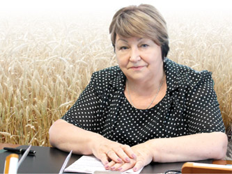 председатель СПК колхоза «Родина» Лидия Георгиевна Душка